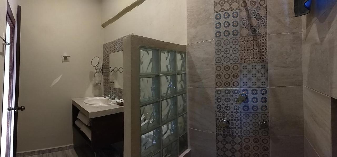 Hotel Peregrina Валядолид Екстериор снимка